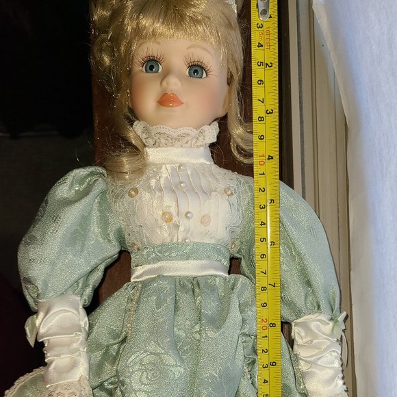 Heritage Signature Collection Art Heritage Signature Collection Porcelain Dolls Motherjulia